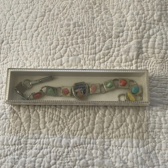 Vintage Las Vegas Bracelet Womens Silver Tone Semiprecious Stones Foldover Clasp - Picture 7 of 7